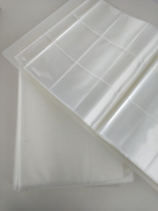 PACKS DE 12 ÁLBUMES DE  PLÁSTICO SORPRESA